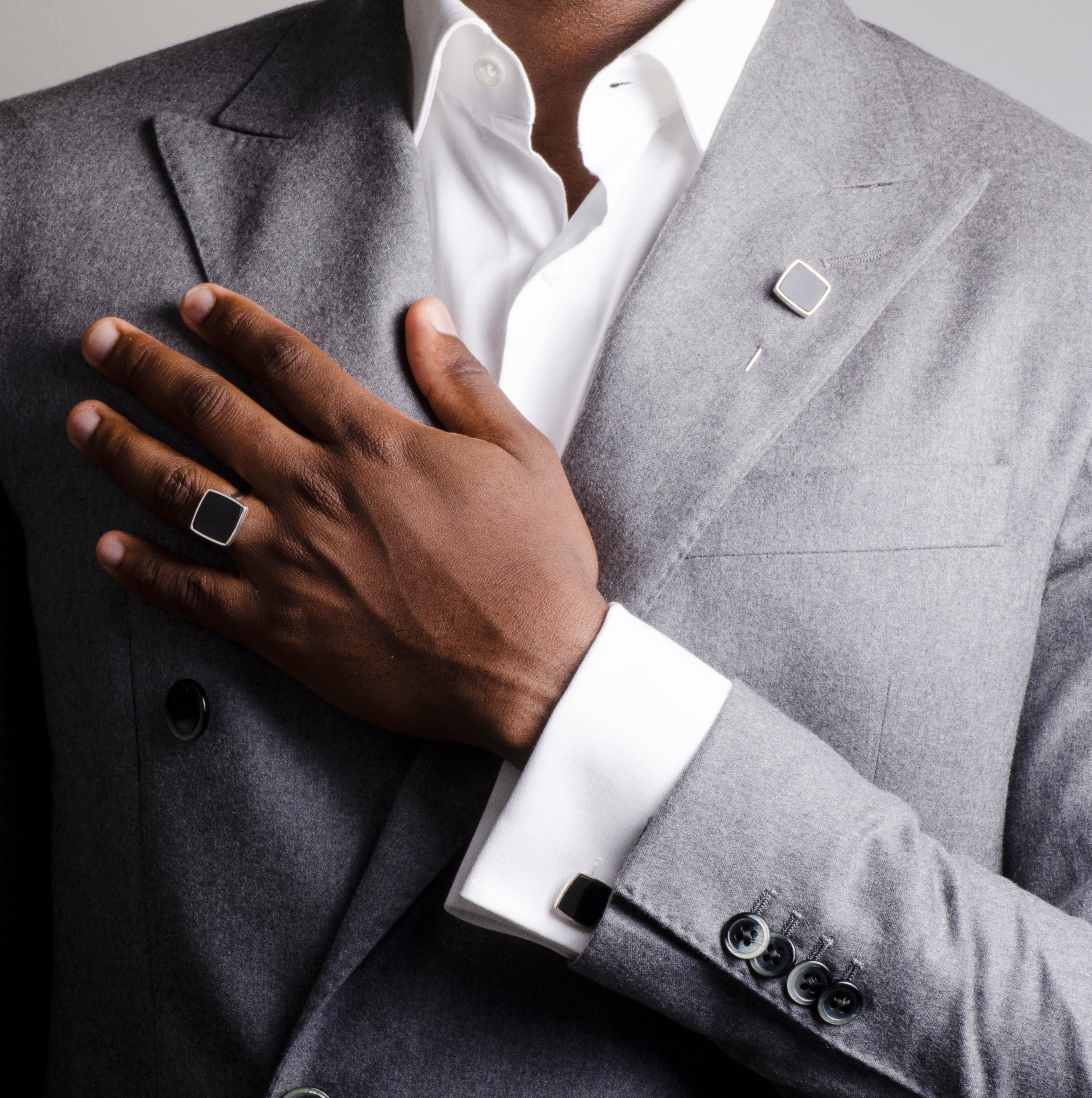Ring mister onyx