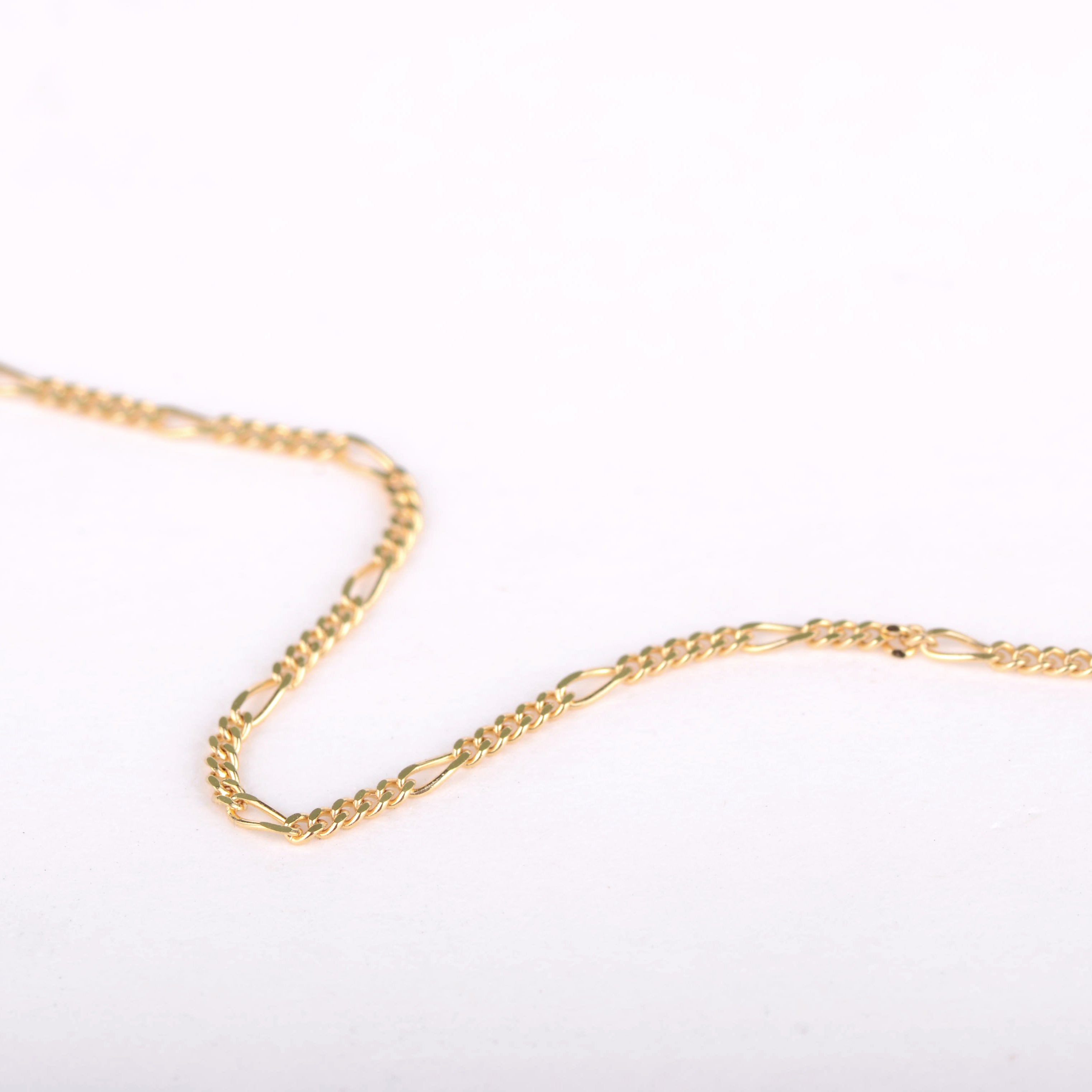 Necklace 14k figaro