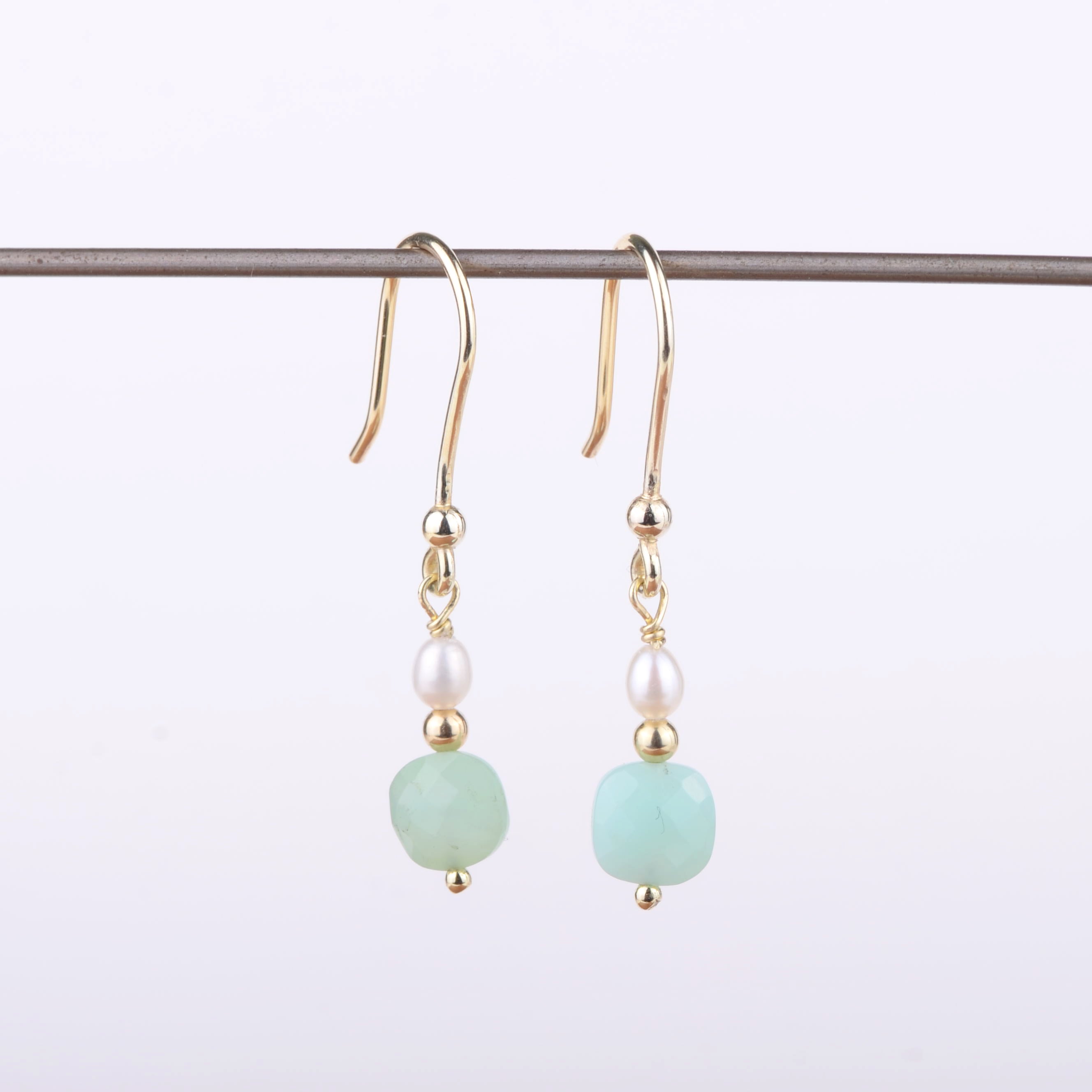 Earrings 14k dash of green