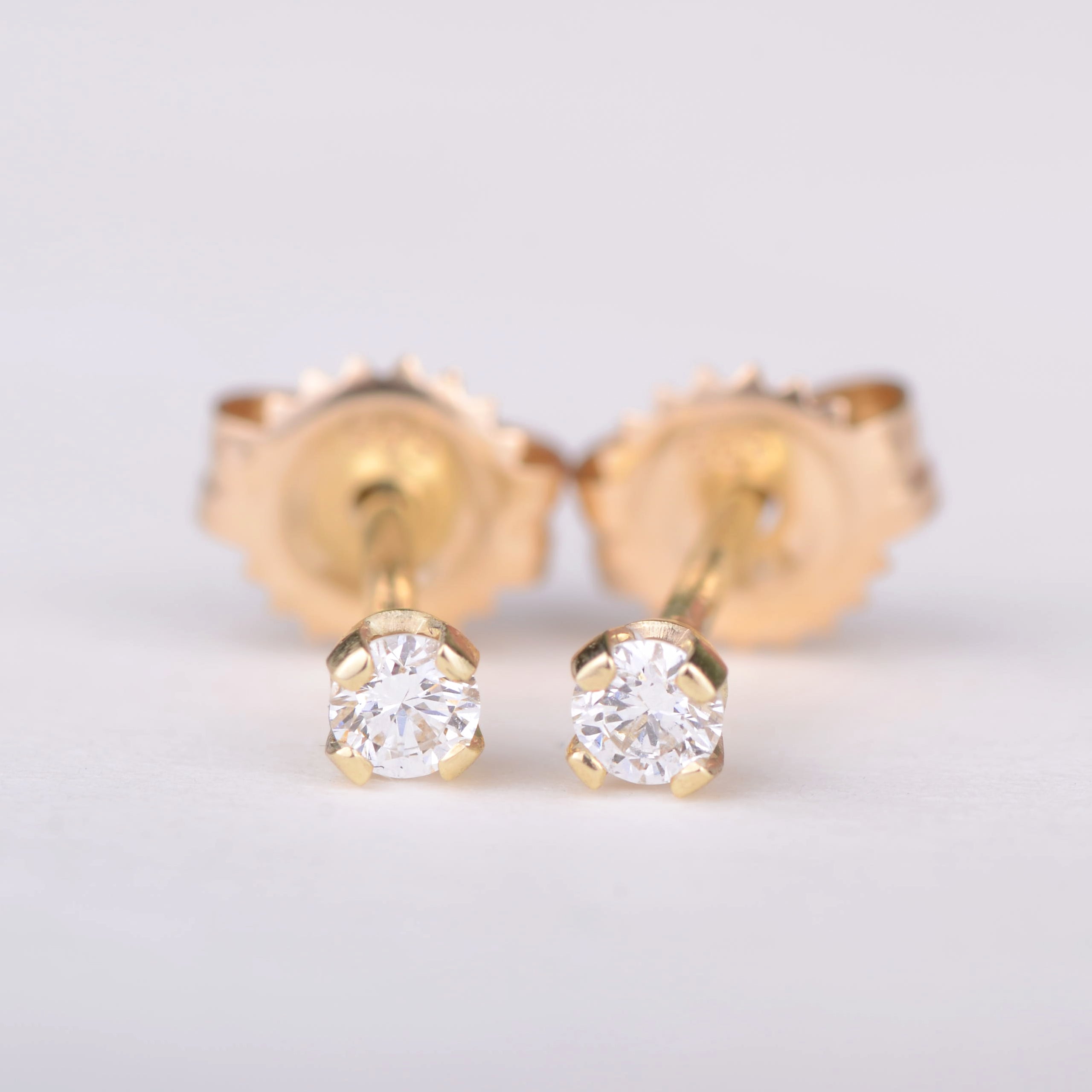 Oorbellen 14k diamond studs
