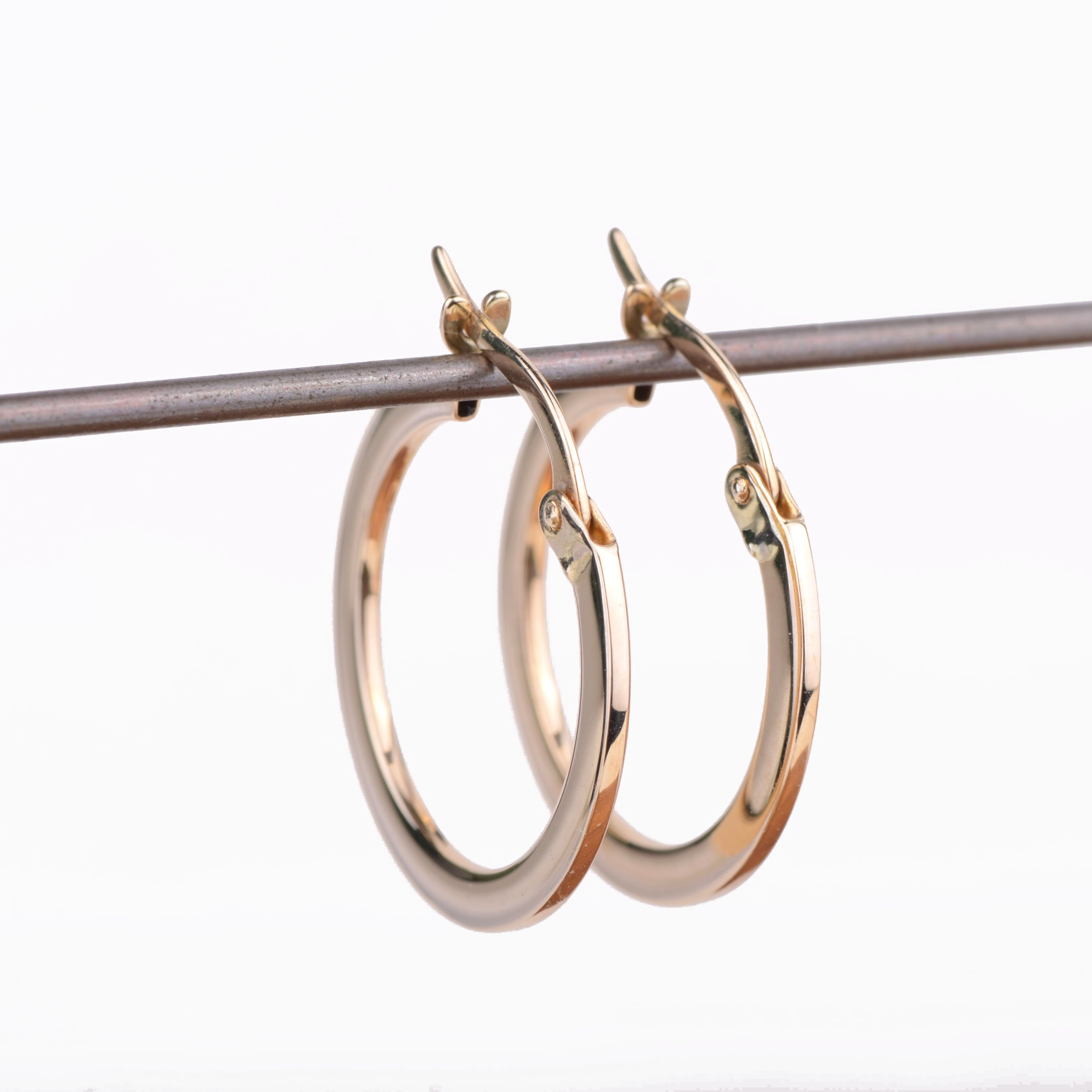 Earrings 14k whoopi!