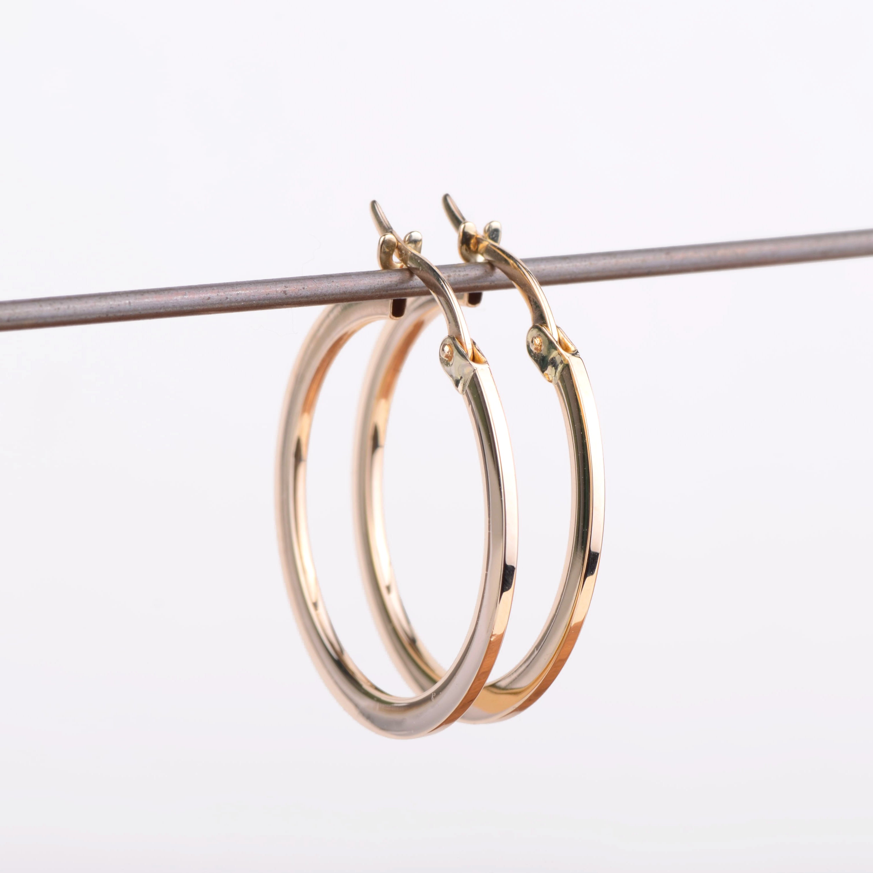 Earrings 14k whoopi!