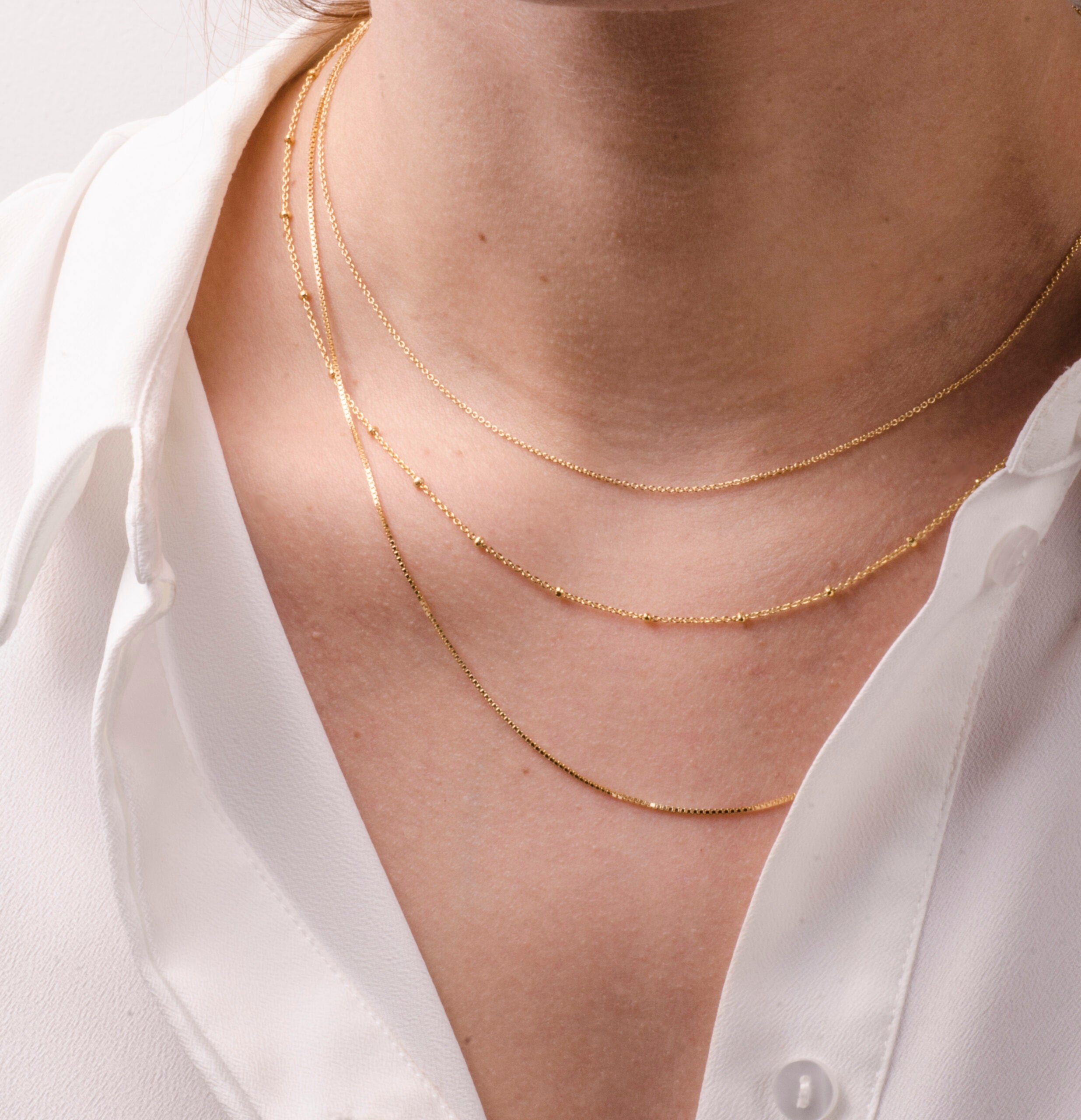 Necklace anchor