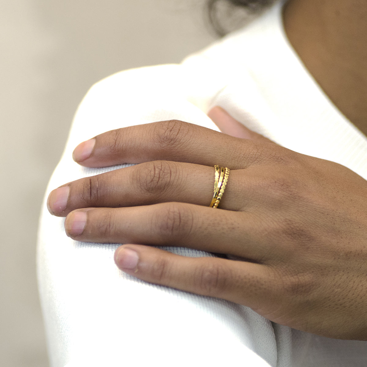 Ring thick three